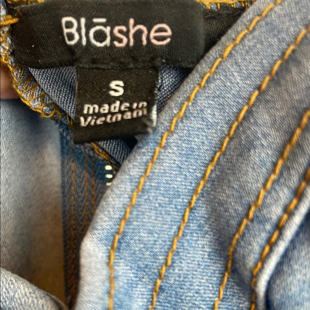 Stylish Blue Skinny Denim Jumpsuit - Picture 2 of 4